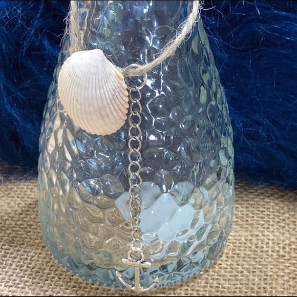 Beach Pebble Texture Seaside Glass set 3 Bottles decor - Picture 4 of 10